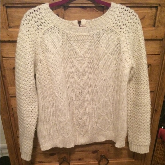 Cynthia Rowley size L sweater - Picture 1 of 4